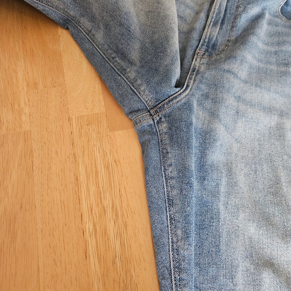 American Eagle Mom Jeans sz 14 R EUC High Rise - Picture 9 of 10
